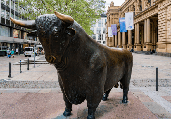 dax-klettert-über-24.000-punkte-nach-handelsentspannung